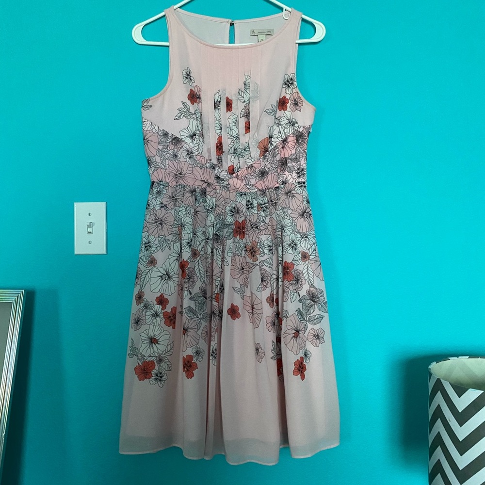 Blush Pink Floral Dress 🌸